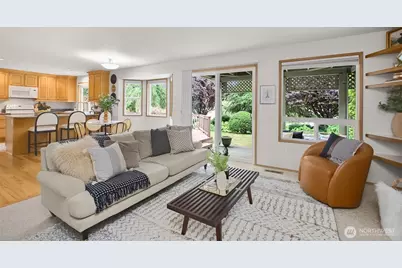 25417 Lake Wilderness Country Club Drive SE, Maple Valley, WA 98038 - Photo 15