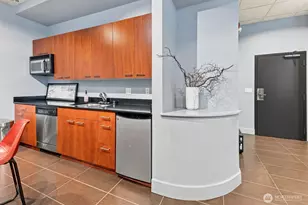 159 Denny Wy, Seattle, WA 98109 - Photo 37