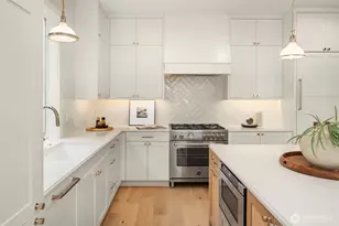 12605 NE 80th St, Kirkland, WA 98033 - Photo 17