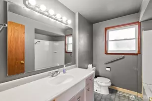 704 Weir St SE, Olympia, WA 98501 - Photo 11