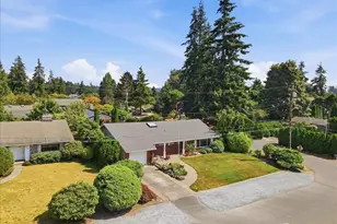 21725 85th Pl W, Edmonds, WA 98026 - Photo 23
