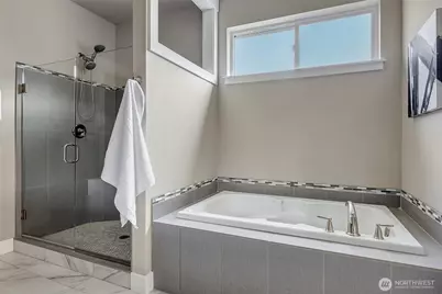 5014 Parker Road E, Sumner, WA 98390 - Photo 17