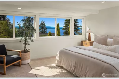 4600 92nd Avenue NE, Yarrow Point, WA 98004 - Photo 27