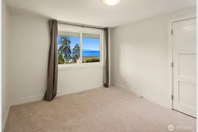 4600 92nd Avenue NE, Yarrow Point, WA 98004 - Photo 33