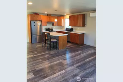 3704 W F Street, Bremerton, WA 98312 - Photo 5