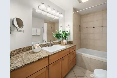700 Crockett Street #104, Seattle, WA 98109 - Photo 23