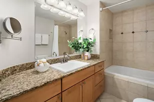 700 Crockett St, Seattle, WA 98109 - Photo 23