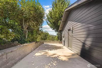 15705 62nd Avenue NE, Kenmore, WA 98028 - Photo 39
