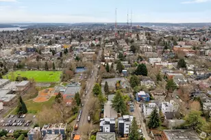 427 19th Ave E, Seattle, WA 98112 - Photo 31