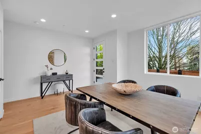 427 19th Avenue E, Seattle, WA 98112 - Photo 7