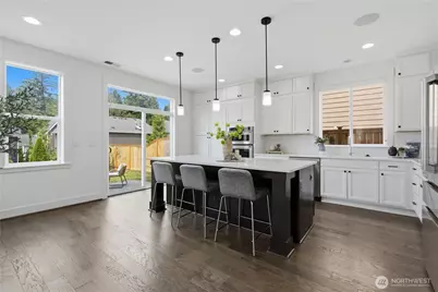 12507 79th Ave NE, Kirkland, WA 98034 - Photo 9