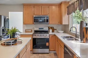 10325 SE 185th Pl, Renton, WA 98055 - Photo 13