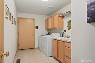11128 135th St Ct E, Puyallup, WA 98374 - Photo 17