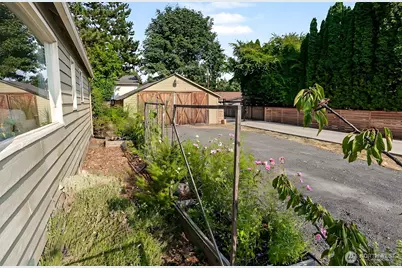 19127 80th Avenue W, Edmonds, WA 98026 - Photo 21
