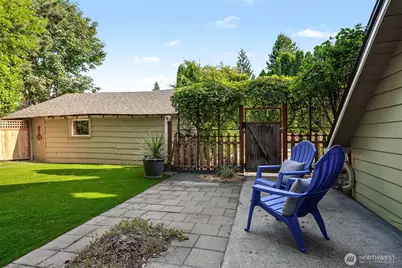 19127 80th Avenue W, Edmonds, WA 98026 - Photo 25