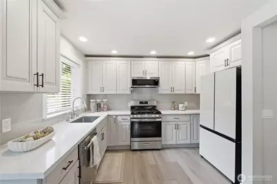 4019 NE 17th Street, Renton, WA 98056 - Photo 21