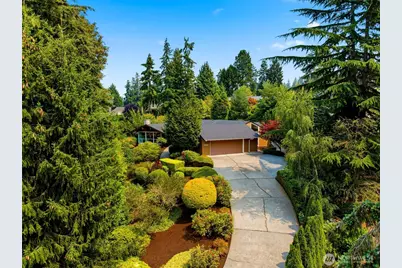 8626 NE 26th Place, Clyde Hill, WA 98004 - Photo 1