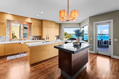 7305 Soundview Drive NW #601, Gig Harbor, WA 98335 - Photo 9