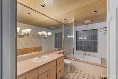 11127 NE Wing Point Drive, Bainbridge Island, WA 98110 - Photo 21