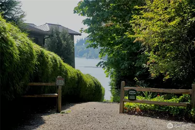 11127 NE Wing Point Drive, Bainbridge Island, WA 98110 - Photo 29