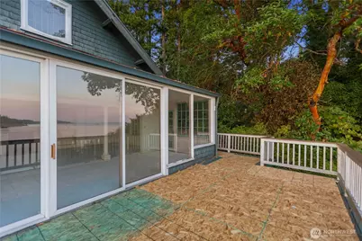 11127 NE Wing Point Drive, Bainbridge Island, WA 98110 - Photo 17