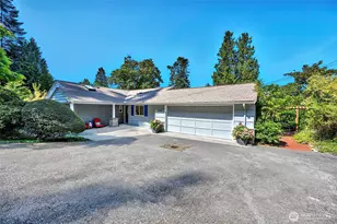 18516 Sound View Pl, Edmonds, WA 98020 - Photo 3