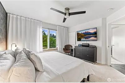 10931 124th Avenue NE #206, Kirkland, WA 98033 - Photo 17