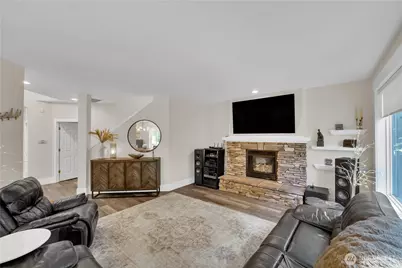 17304 Parkside Way SE, Renton, WA 98058 - Photo 9