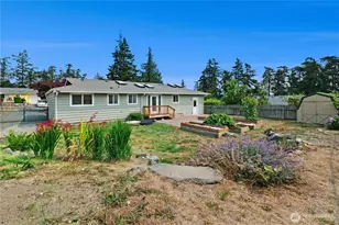 131 NW Clipper Dr, Oak Harbor, WA 98277 - Photo 27