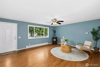 131 NW Clipper Drive, Oak Harbor, WA 98277 - Photo 5