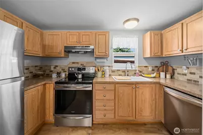 5629 112th Avenue Ct E #24, Puyallup, WA 98372 - Photo 11