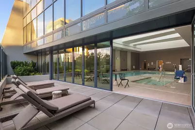 188 Bellevue Way NE #1906, Bellevue, WA 98004 - Photo 27