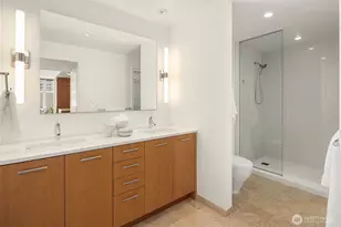 500 106th Ave NE, Bellevue, WA 98004 - Photo 15