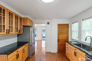 2611 Marine Dr, Bremerton, WA 98312 - Photo 21
