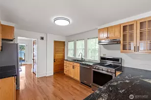 2611 Marine Dr, Bremerton, WA 98312 - Photo 23