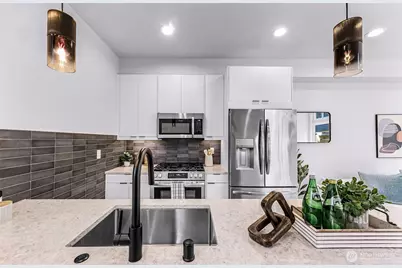 4308 Wallingford Avenue N #C, Seattle, WA 98103 - Photo 15