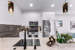 4308 Wallingford Ave N, Seattle, WA 98103 - Photo 15