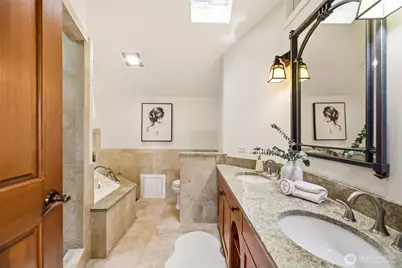 11113 NE 38th Place, Bellevue, WA 98004 - Photo 9