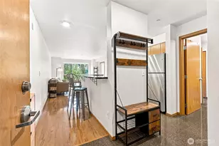 412 11th Ave, Seattle, WA 98122 - Photo 15