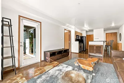 412 11th Avenue #303, Seattle, WA 98122 - Photo 5