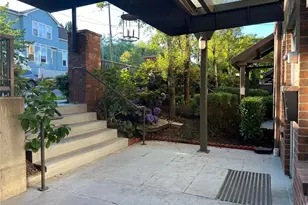 412 11th Ave, Seattle, WA 98122 - Photo 17