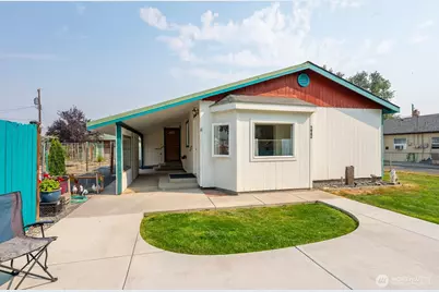 322 3rd Avenue SE, Soap Lake, WA 98854 - Photo 3