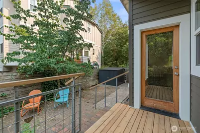 1912 E Union Street, Seattle, WA 98122 - Photo 23