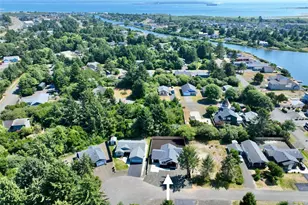 821 Shark Ct SW, Ocean Shores, WA 98569 - Photo 5