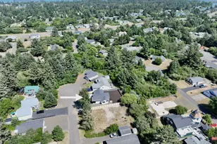 821 Shark Ct SW, Ocean Shores, WA 98569 - Photo 31