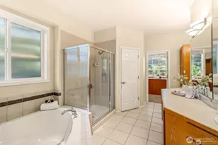 13718 58th St SE, Snohomish, WA 98290 - Photo 23