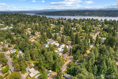12013 36th Avenue NE, Seattle, WA 98125 - Photo 17