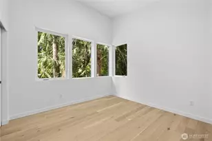 12013 36th Ave NE, Seattle, WA 98125 - Photo 13