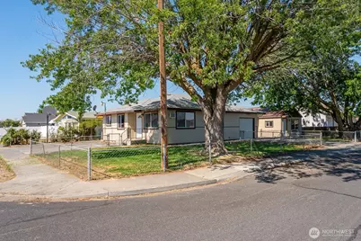 2104 W Spruce Street, Moses Lake, WA 98837 - Photo 37