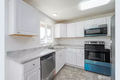 2104 W Spruce Street, Moses Lake, WA 98837 - Photo 11